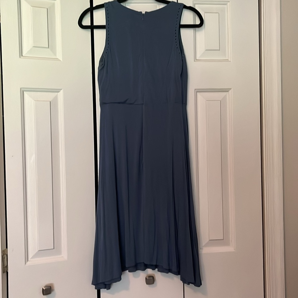 Loft stretchy dress, size 2 - Picture 6 of 6